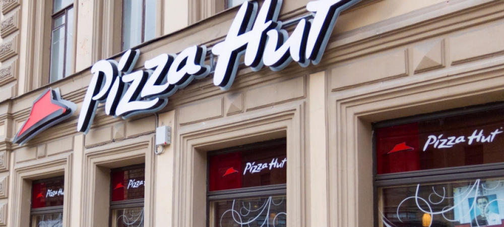 The Longest-Running Pizza Hut in America Is Closing Up Shop